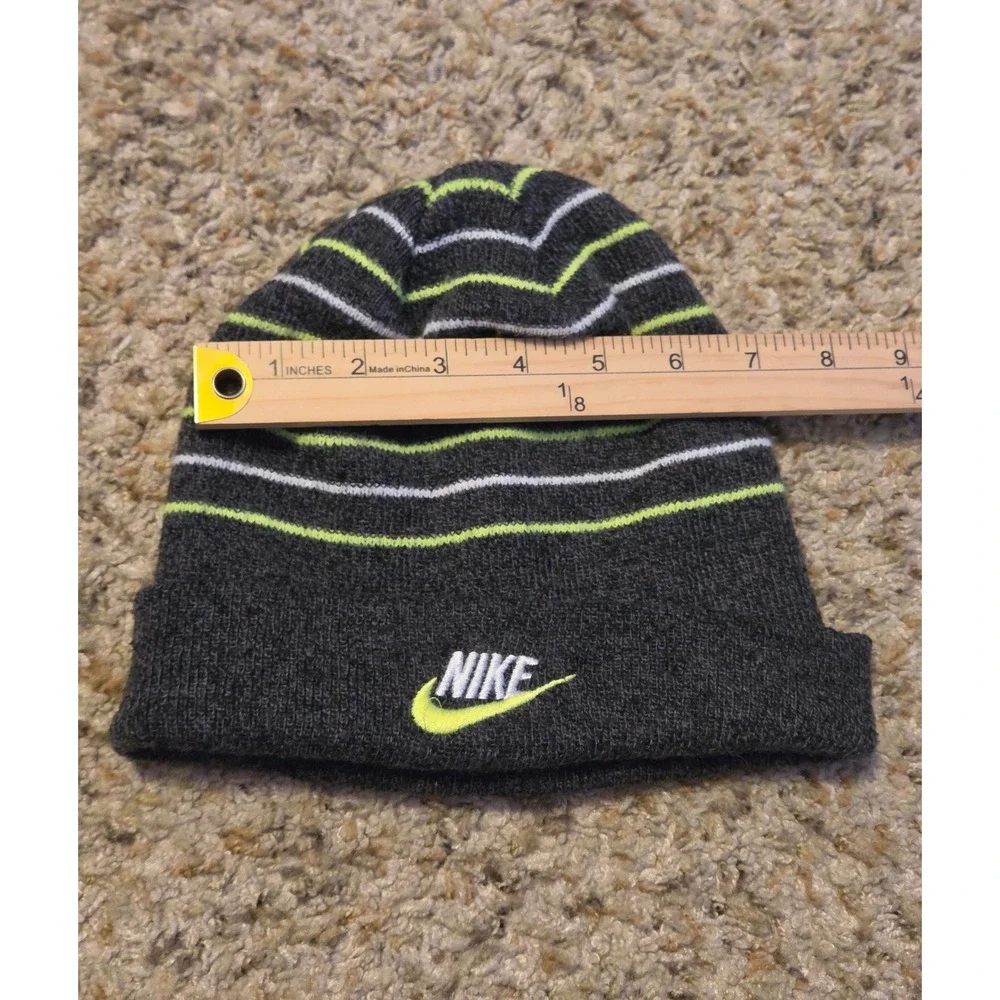 Nike Youth Knit‎ Striped Beanie One Size Gray White Green